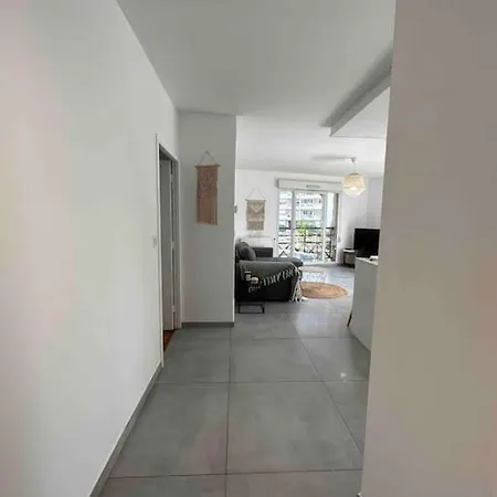 T3 Moderne Avec Garage Villeurbanne